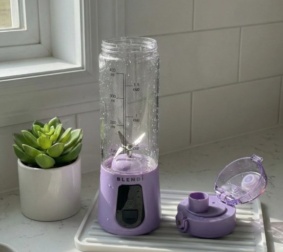 How to remove stuck nut on blender blade?
